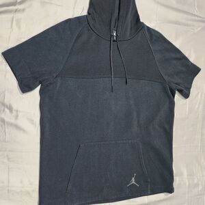 Jordan Short Sleeve Hoodie in Black